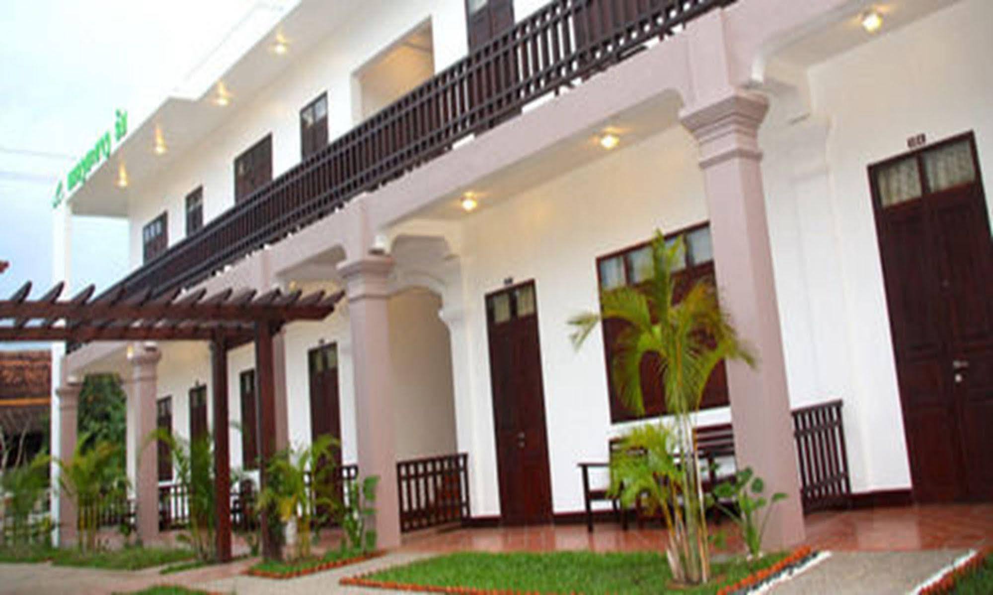 Luang Prabang Inn Buitenkant foto