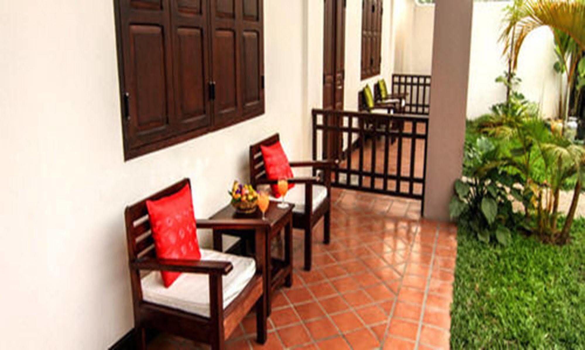 Luang Prabang Inn Buitenkant foto